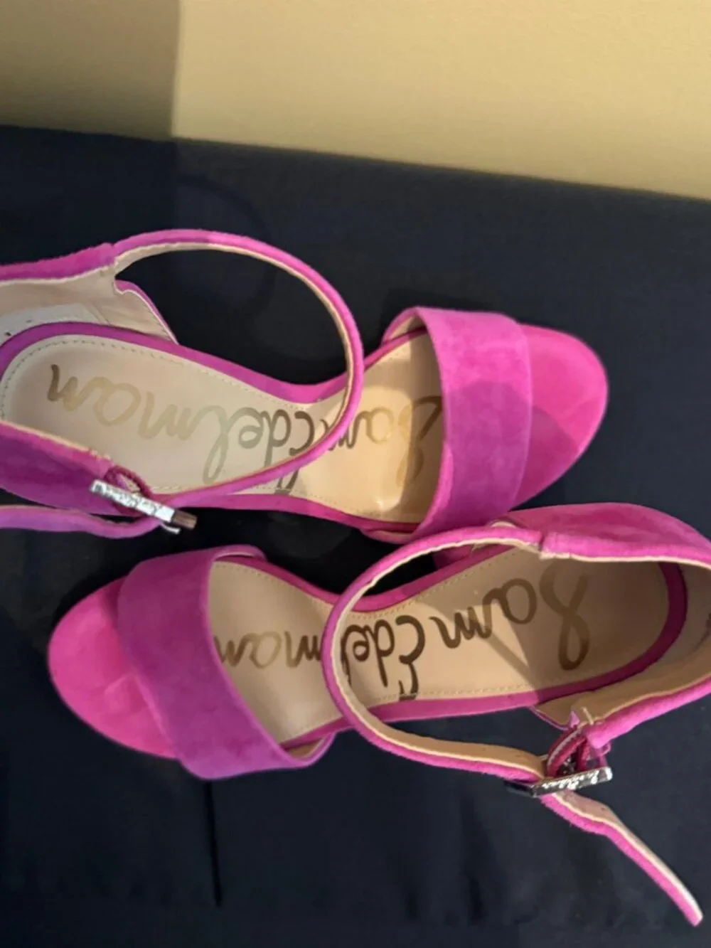 Sam Edelman Fuchsia Suede Block Heel Ankle Strap Sandals Size 6 EUC - Picture 9 of 15